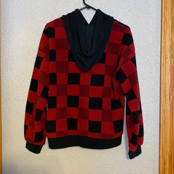 Worn once. Comes with 1 extra button. - Picture 2 of 2